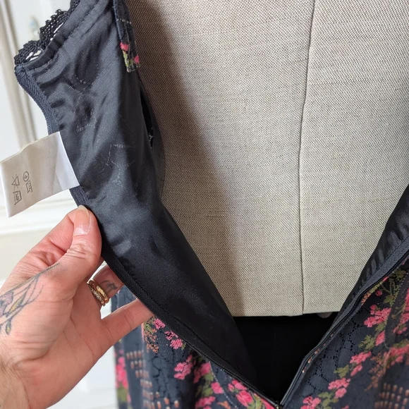 Vintage 1970s Black Lace Maxi Slip Dress with Pink Floral Print - Picture 11 of 12